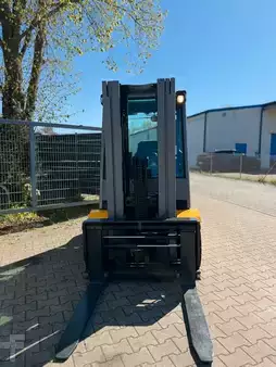Chariots élévateurs GPL 2019  Jungheinrich TFG 435 (12)