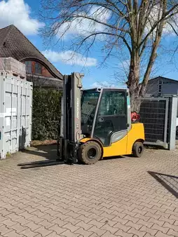 Chariots élévateurs GPL 2019  Jungheinrich TFG 435s (1)