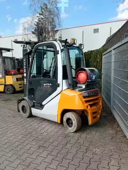 Wózki gazowe 2017  Still RX 70-25t (6)