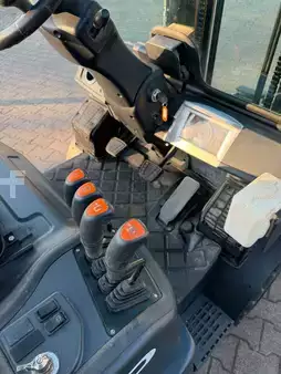 LPG Forklifts 2019  Doosan G 30 (10)