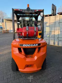 LPG Forklifts 2019  Doosan G 30 (4)