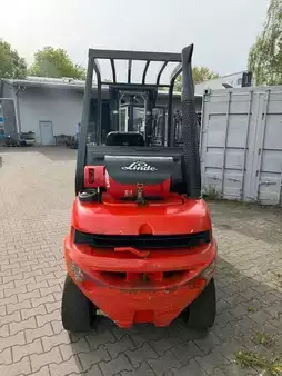 LPG heftrucks 1998  Linde H30T (7)