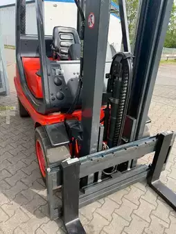 LPG heftrucks 1998  Linde H30T (9)