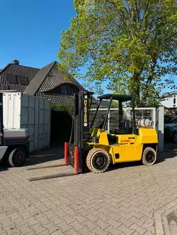 Gázüzemű targoncák 1997  Hyster H4.00XLS6 (1)