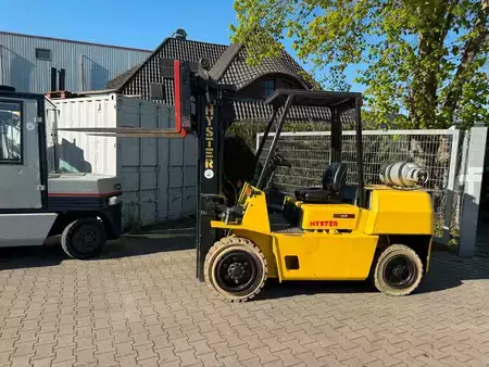 Gázüzemű targoncák 1997  Hyster H4.00XLS6 (4)