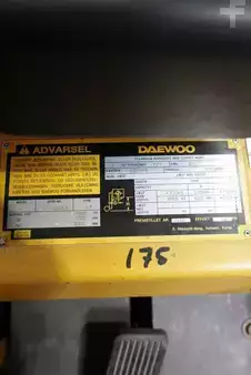 LPG heftrucks 1998  Daewoo G40s (6)