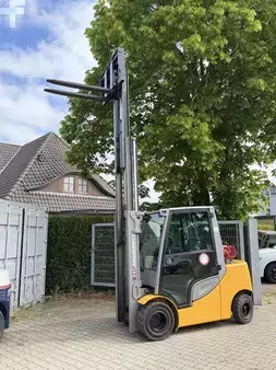 LPG heftrucks 2019  Jungheinrich TFG 435 (4)