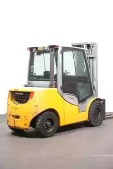 Carretilla elevadora diésel 2016  Jungheinrich DFG S 50s (2)