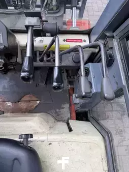 Carrelli elevatori diesel 2000  Nissan FJ02A25U (14)