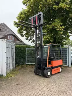 Elektro 4 Rad 1999  OM XE 30 (2)