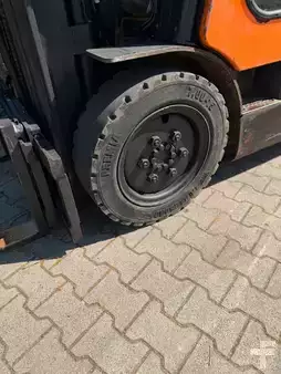 Gázüzemű targoncák 2018  Doosan G25P-5 (6)