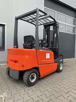 El Truck - 4-hjul 2000  Steinbock Boss  KE 18 (2)