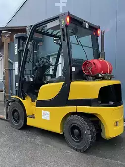 Carretilla elevadora GLP 2007  Yale  GLP 25 VX (5)