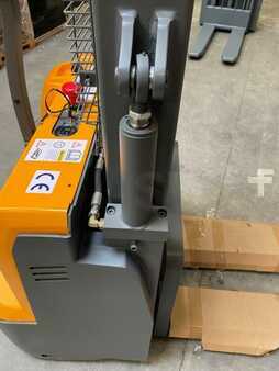 Fahrerstandstapler 2024  Xilin CDD12R-ES (5)