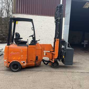 Smalle gangen trucks 2013  Translift B318 (1)