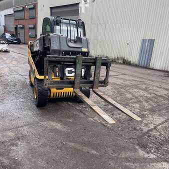 Chariots téléscopiques fixes 2015  JCB TLT30 (2)