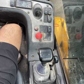 Chariots téléscopiques fixes 2015  JCB TLT30 (8)