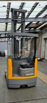 Schubmaststapler 2022  Jungheinrich EVT325 (2)