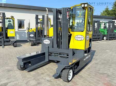 Vierwegestapler 2013  Combilift C3000 / GAS / TRIPLEX - 4900MM / ONLY 1537 HOURS / FORK POSITIONER / CABIN / LIKE NEW (4)