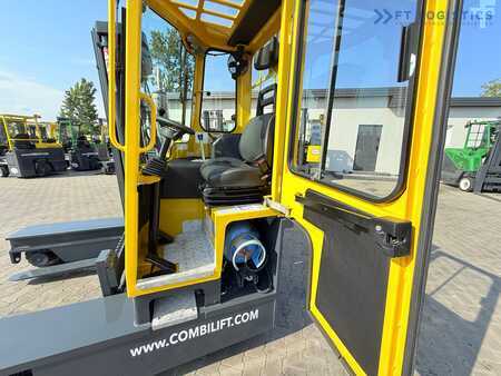 Vierwegestapler 2013  Combilift C3000 / GAS / TRIPLEX - 4900MM / ONLY 1537 HOURS / FORK POSITIONER / CABIN / LIKE NEW (9)