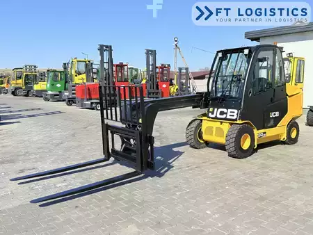 Teleskopstapler-Starr 2022  JCB JCB TLT30D / SIDE-SHIFT / FULL CABIN / YEAR 2022 / BUCKET / NEW TYRES (20)