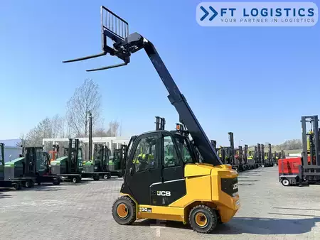 Teleskopstapler-Starr 2022  JCB JCB TLT30D / SIDE-SHIFT / FULL CABIN / YEAR 2022 / BUCKET / NEW TYRES (30)