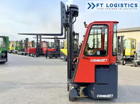Čtyřcestný vysokozdvižný vozík 2018  Combilift CB3000 | DIESEL | TRIPLEX 6555 | FREE-LIFT | SIDE-SHIFT | FORK-POSITIONER | FULL-CABIN (29)