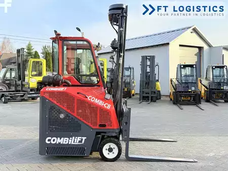 Čtyřcestný vysokozdvižný vozík 2018  Combilift CB3000 | DIESEL | TRIPLEX 6555 | FREE-LIFT | SIDE-SHIFT | FORK-POSITIONER | FULL-CABIN (5)