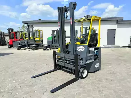 Čtyřcestný vysokozdvižný vozík 2011  Combilift CB3000 / GAS / DUPLEX 4000MM / FORK-POSITIONER / SIDE-SHIFT (1)