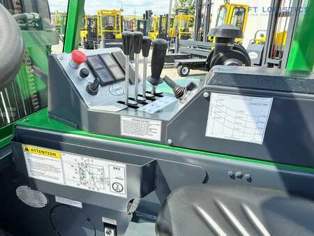 Wózki 4-kierunkowe 2018  Combilift CB2500 / DIESEL / EXTENDABLE FORKS / TRIPLEX / 5500MM / FREE LIFT / SIDE SHIFT / FORK POSITIONER / LIKE NEW (14)
