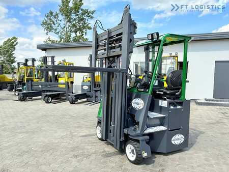 Wózki 4-kierunkowe 2018  Combilift CB2500 / DIESEL / EXTENDABLE FORKS / TRIPLEX / 5500MM / FREE LIFT / SIDE SHIFT / FORK POSITIONER / LIKE NEW (21)