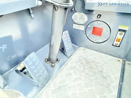 Combilift C3000CB