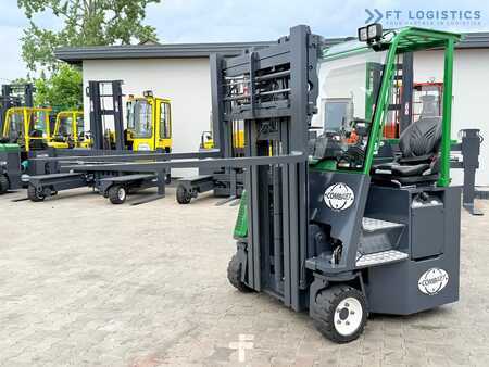 Négyutas targonca 2017  Combilift CB3000 / DIESEL / TRIPLEX 4900MM / FREE LIFT / SIDESHIFT / FORK POSITIONER / 1500MM FORKS / LIKE NEW (21)