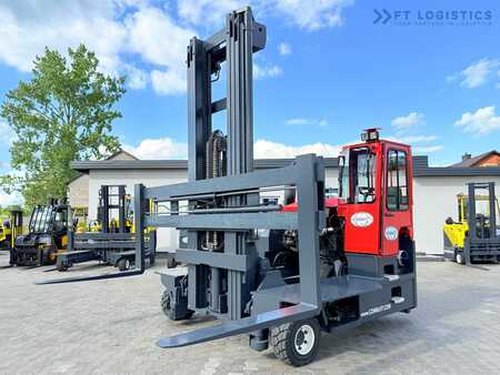 Vierweg zijlader 2007  Combilift C8000 / GAS / TRIPLEX 8300 / WIDE FORK POSITIRONER / FREE-LIFT / A comprehensive range of four-way and side-loading forklifts. (19)