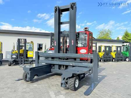 Wózki 4-kierunkowe 2007 Combilift C8000 / GAS / TRIPLEX 8300 / WIDE FORK POSITIRONER / FREE-LIFT / A comprehensive range of four-way and side-loading forklifts. (2)