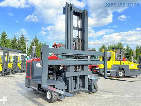 Vierweg zijlader 2007  Combilift C8000 / GAS / TRIPLEX 8300 / WIDE FORK POSITIRONER / FREE-LIFT / A comprehensive range of four-way and side-loading forklifts. (20)