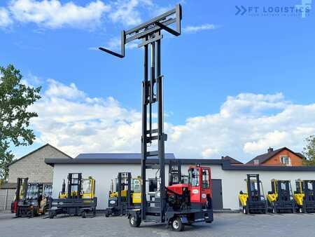 Vierweg zijlader 2007  Combilift C8000 / GAS / TRIPLEX 8300 / WIDE FORK POSITIRONER / FREE-LIFT / A comprehensive range of four-way and side-loading forklifts. (32)