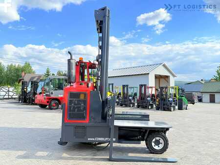 Vierweg zijlader 2007  Combilift C8000 / GAS / TRIPLEX 8300 / WIDE FORK POSITIRONER / FREE-LIFT / A comprehensive range of four-way and side-loading forklifts. (6)