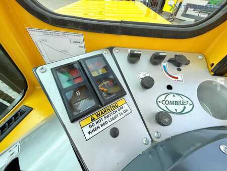 Wózki 4-kierunkowe 2015  Combilift C3000XL / DUPLEX - 3200MM / FREE LIFT / XL CABIN / SIDESHIFT / ONLY 3087 HOURS / LIKE NEW (15)