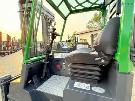 Wózki 4-kierunkowe 2017  Combilift C4000CB / TRIPLEX - 5200MM / LPG / FREE LIFT / FORK POSITIONER / FORK SIDESHIFT / HEIGHT 2450MM / LIKE NEW (11)