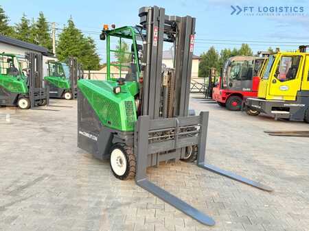 Wózki 4-kierunkowe 2017 Combilift C4000CB / TRIPLEX - 5200MM / LPG / FREE LIFT / FORK POSITIONER / FORK SIDESHIFT / HEIGHT 2450MM / LIKE NEW (4)