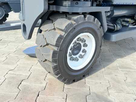 Wózki 4-kierunkowe 2016 Combilift C3500 / DUPLEX 4100MM / GAS / EXTENDABLE FORKS / CABIN / HEATING + AIR CONDITIONING / LIKE NEW (4)