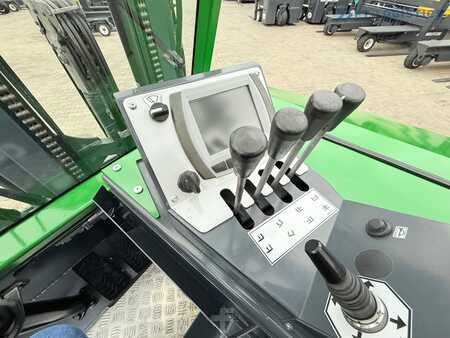 Čtyřcestný vysokozdvižný vozík 2019  Combilift CBE4000 / TRIPLEX / 5200 / FREE-LIFT (16)