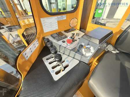 Čtyřcestný vysokozdvižný vozík 2011  Combilift Multidirectional / 4-Way Forklift C4000 / LPG / Duplex 4500 mm / Only 6,604 Operating Hours / Side Shift / Full Cabin / Excellent Condition. Wide range of multidirectional and sideloader forklifts ava (17)