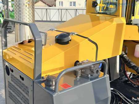 Čtyřcestný vysokozdvižný vozík 2011  Combilift Multidirectional / 4-Way Forklift C4000 / LPG / Duplex 4500 mm / Only 6,604 Operating Hours / Side Shift / Full Cabin / Excellent Condition. Wide range of multidirectional and sideloader forklifts ava (37)