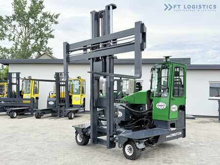 Empilhador Quatro caminhos 2018  Combilift C4500 / DIESEL / DUPLEX 4000MM / WIDE FORK POSITIONER / HEATING / FULL CABIN / EXCELLENT CONDITION / A wide range of four-way and side loaders tailored to diverse needs and applications. (28)