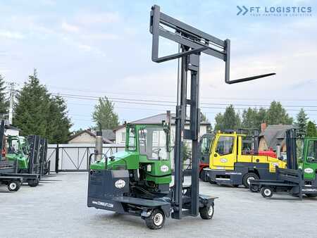 Empilhador Quatro caminhos 2018  Combilift C4500 / DIESEL / DUPLEX 4000MM / WIDE FORK POSITIONER / HEATING / FULL CABIN / EXCELLENT CONDITION / A wide range of four-way and side loaders tailored to diverse needs and applications. (61)