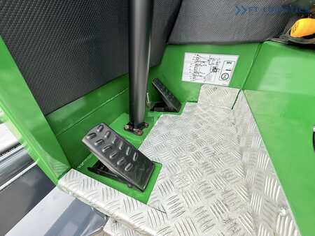 Wózki 4-kierunkowe 2014  Combilift C3000 / DIESEL / DUPLEX 4000MM / WIDE FORK POSITIONER / FULL CABIN (14)