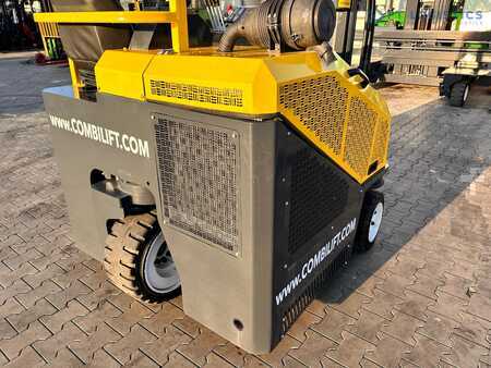 Vierweg zijlader 2014  Combilift C3000CB / LPG / TRIPLEX - 4900MM / LPG / FREE LIFT / POSITIONER / FORK SIDE SHIFT / ONLY 7454 MTH / LIKE NEW (24)