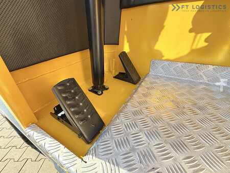 Vierweg zijlader 2017  Combilift FOUR-WAY MULTIDIRECTIONAL FORKLIFT C5000 / GAS / TRIPLEX 6000MM / ONLY 4263 HOURS / FORK POSITIONER / EXCELLENT CONDITION / Wide range of four-way and sideloader forklifts available (12)